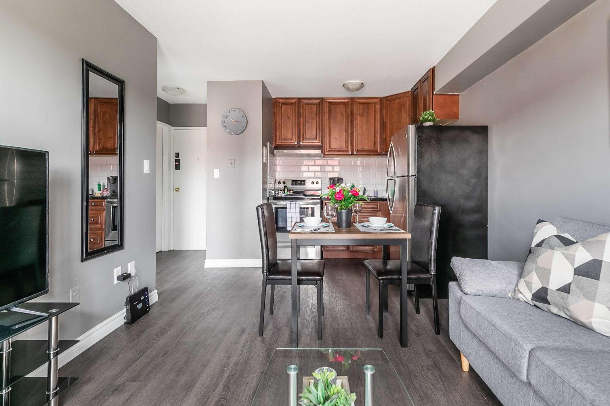 Glenview West Apartment W Patio - Near Downtown Hamilton Luaran gambar